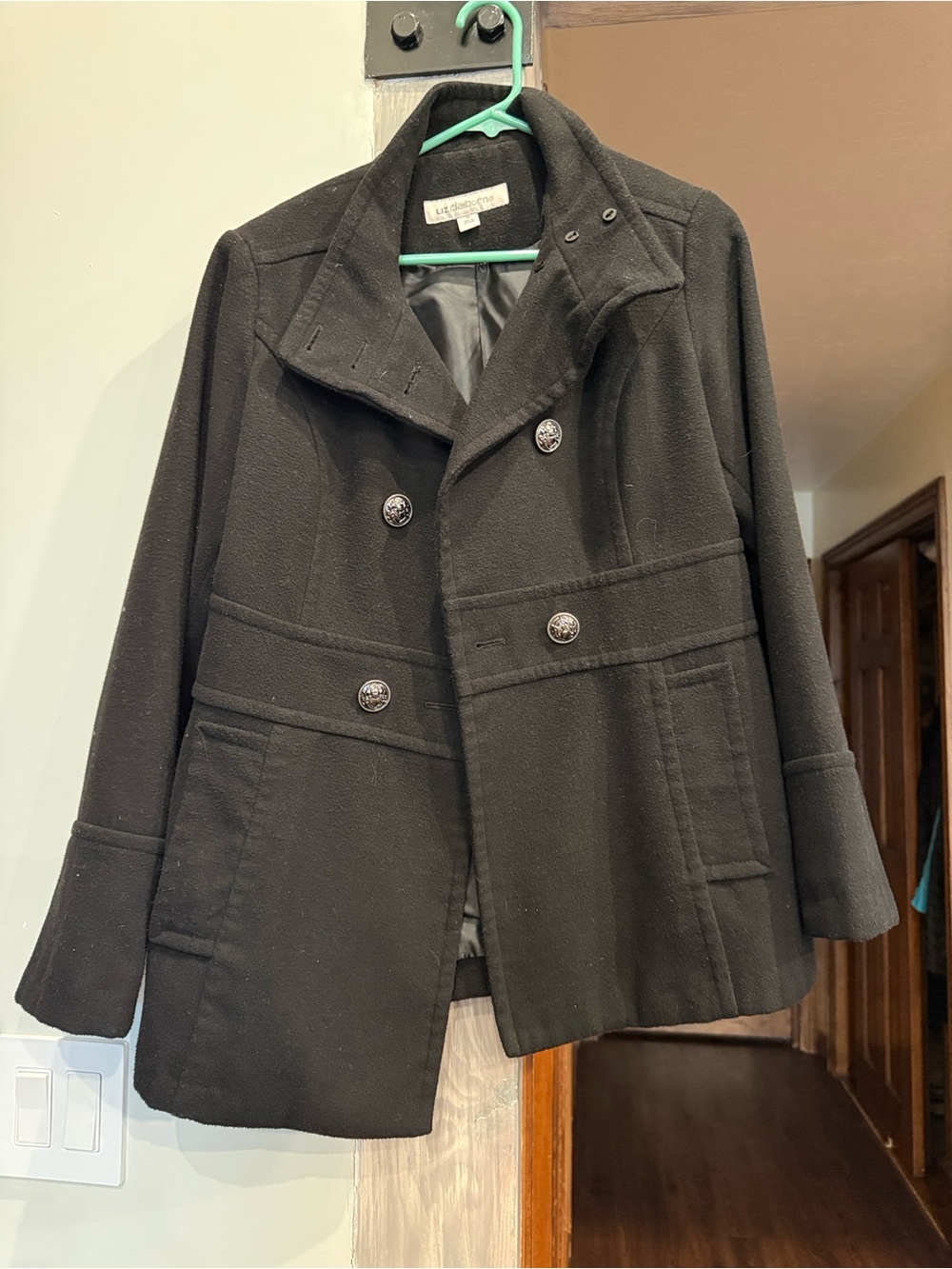 Liz Claiborne Black Wool-Blend Coat with Label Detail